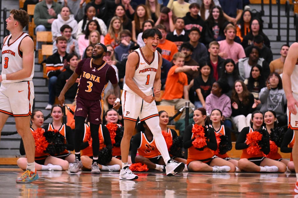 Princeton Men’s Basketball Overcomes 16-Point Deficit to Defeat Iona in Season Opener